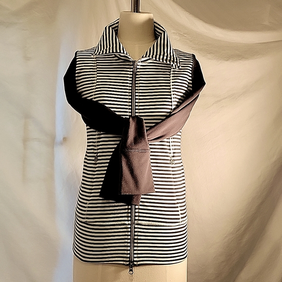 lululemon athletica Jackets & Blazers - Lululemon Daily Yoga Jacket